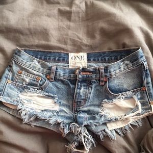 ONE teaspoon trash whore shorts